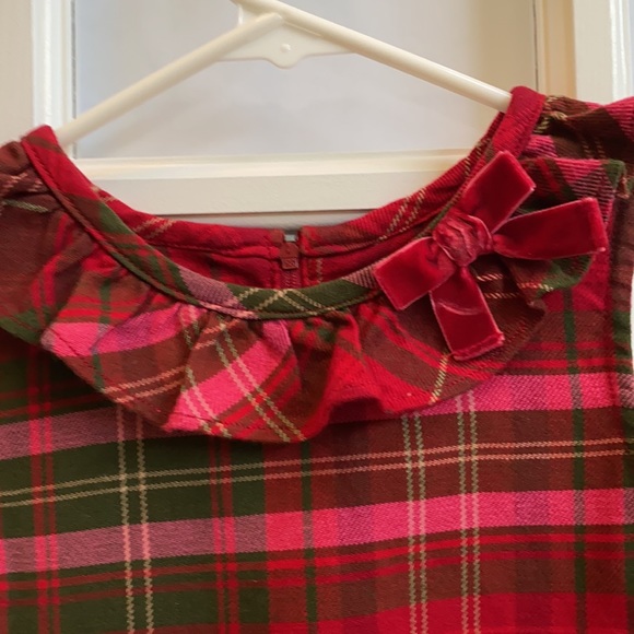 Gymboree size 5 plaid dress with ruffled bottom. - Picture 2 of 7